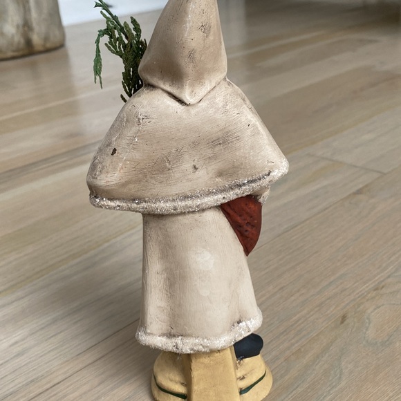 Walnut Ridge Chalkware Santa with White Robe - Picture 3 of 6